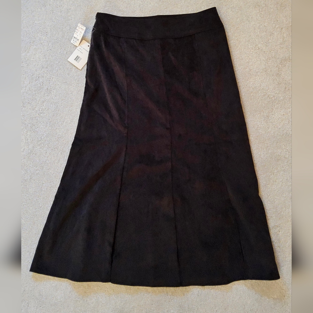 Zac & Rachel,New with tags,Black skirt, size 8